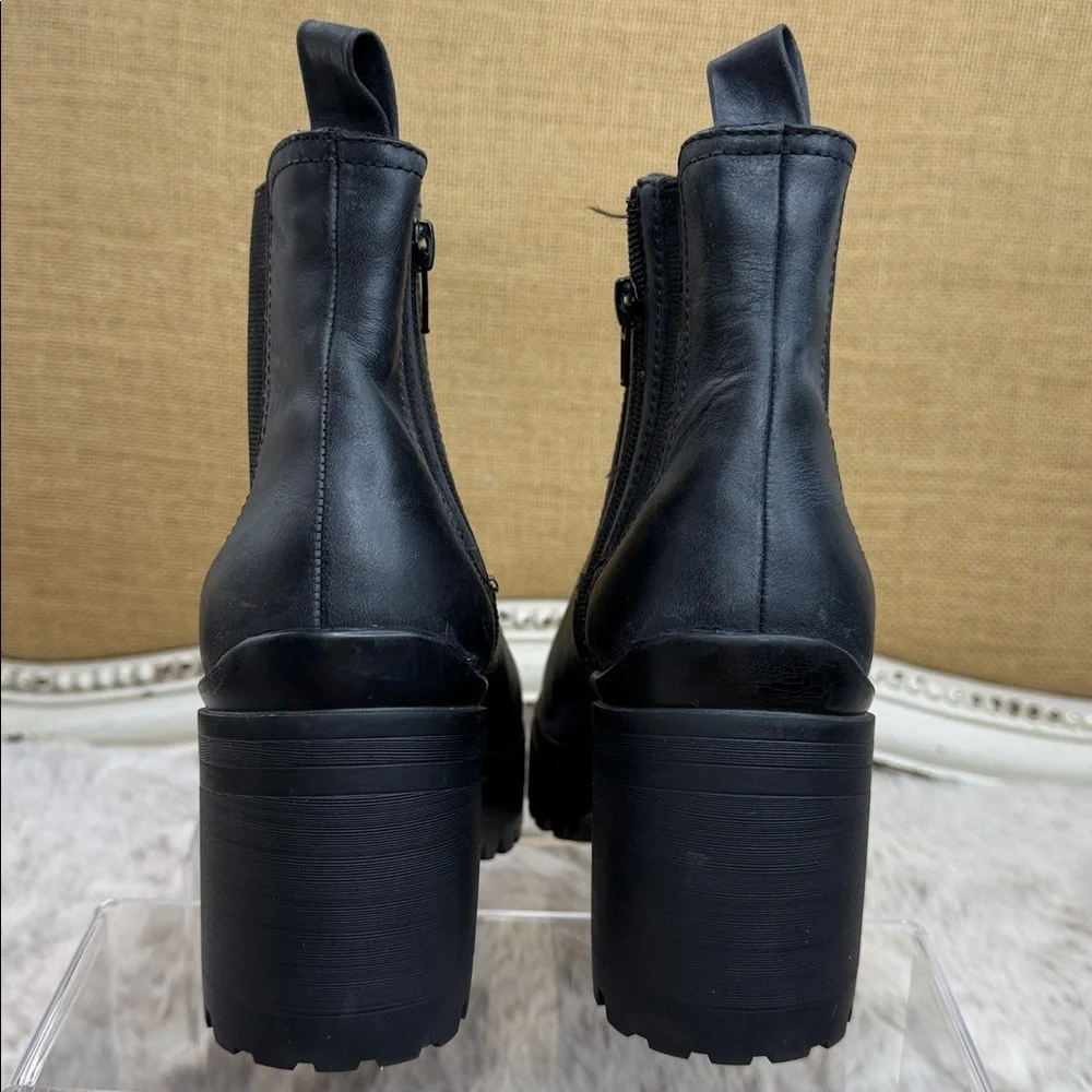 Jeffrey Campbell stylish black
